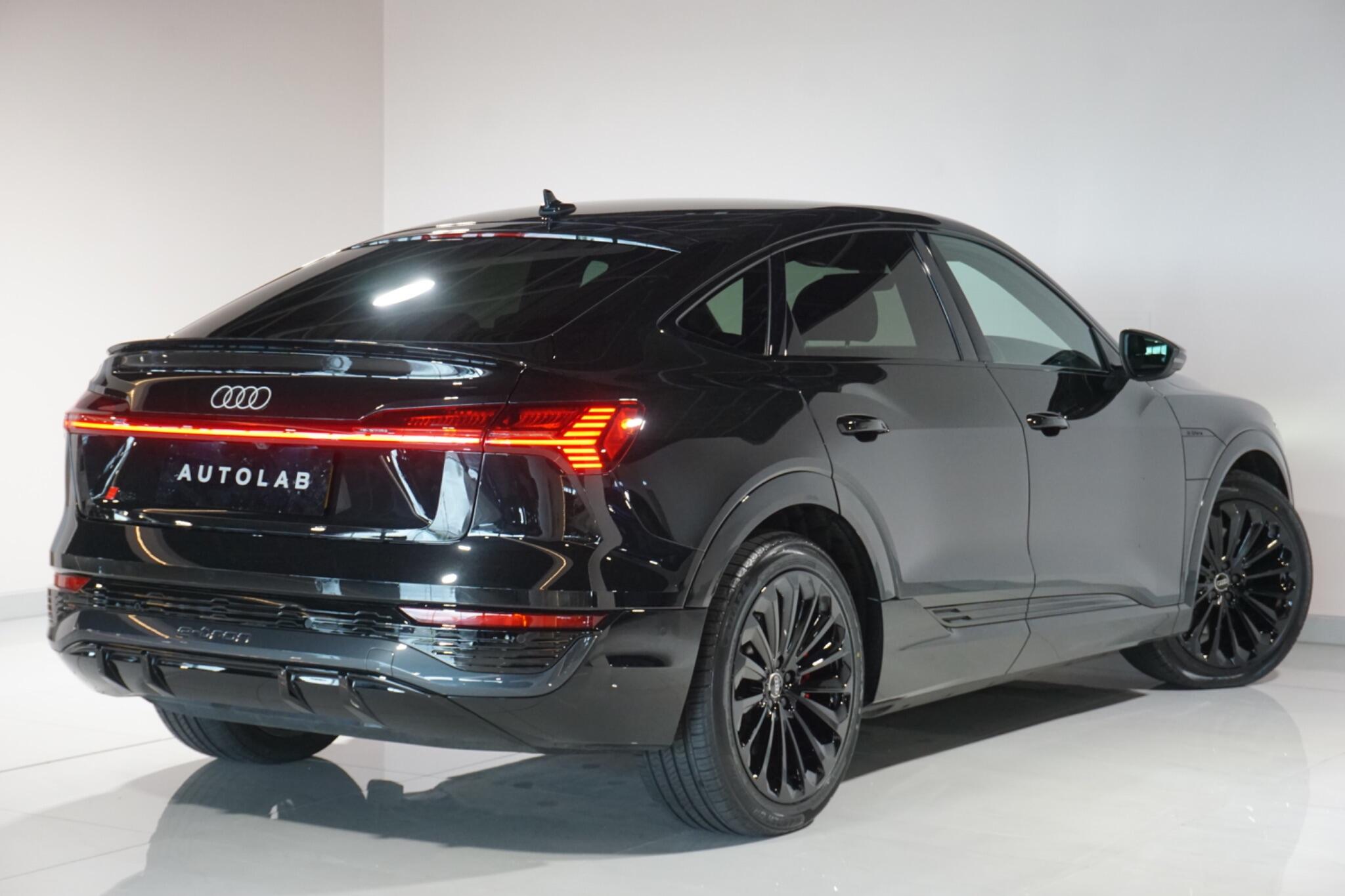Audi Q8 e-tron 50 S line Sportback 5dr Electric Auto quattro 95kWh (11kW Charger) (340 ps)